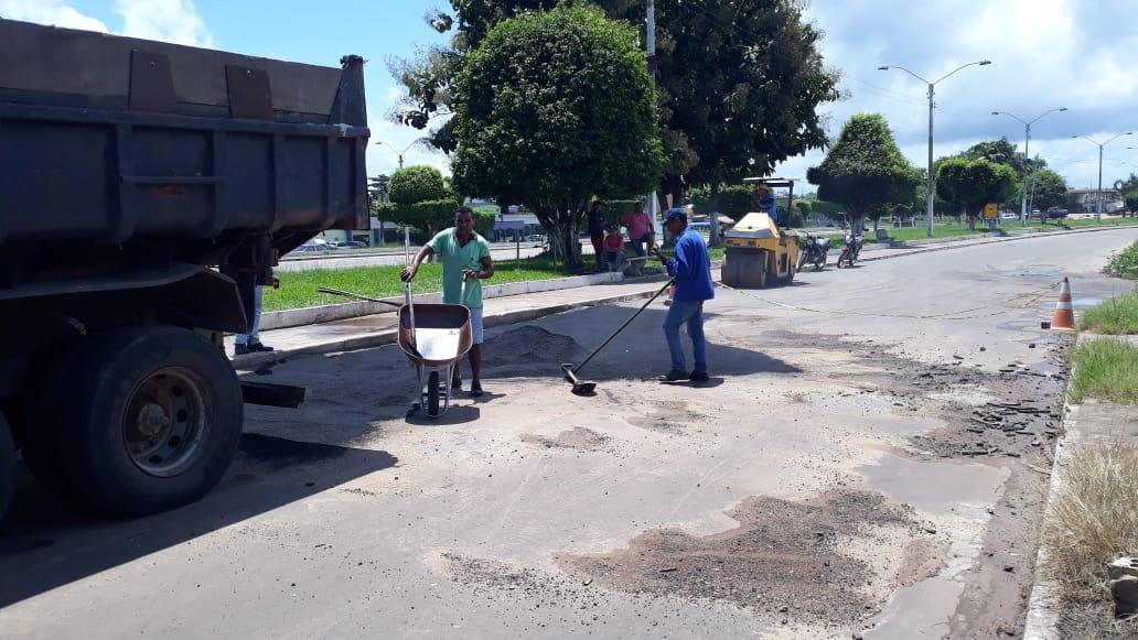 Operação tapa-buracos é reiniciada pela prefeitura de Governador Nunes Freire