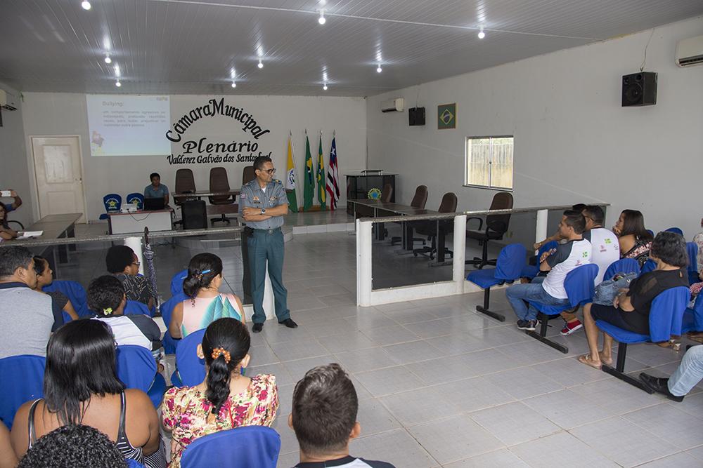 Formação para professores e coordenadores apresenta pontos cruciais do Proerd