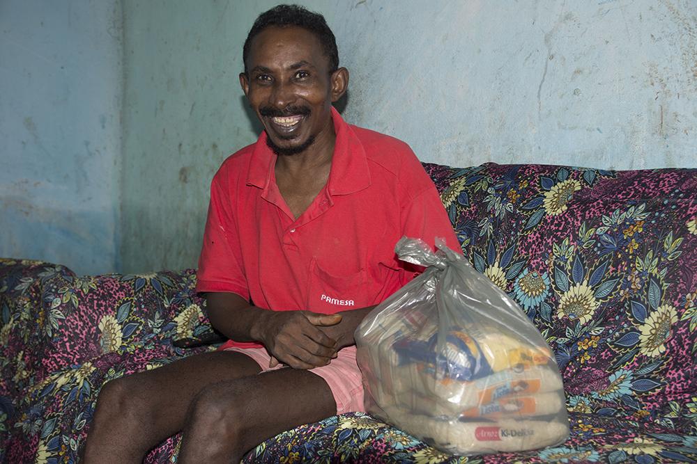 Câmara de Vereadores e Bombeiro Civil realizam distribuição de cestas básicas em Maracaçumé