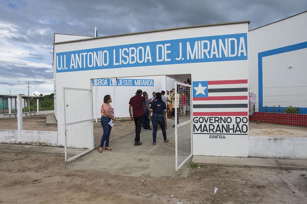 Escola e ginásio são inaugurados em Maracaçumé