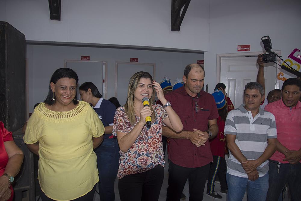 Escola e ginásio são inaugurados em Maracaçumé