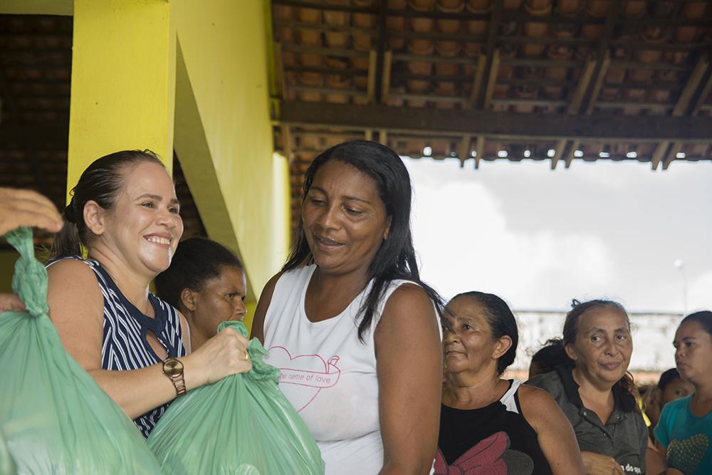 Milhares de cestas básicas foram distribuídas ás famílias maracaçumeenses