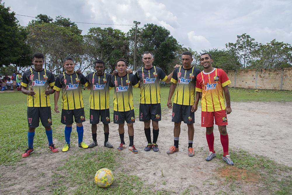 Amigos do Passinho promovem festa de aniversário e movimentam Centro Novo do Maranhão