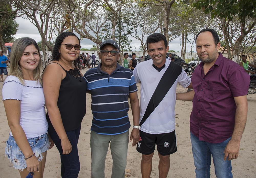 Amigos do Passinho promovem festa de aniversário e movimentam Centro Novo do Maranhão