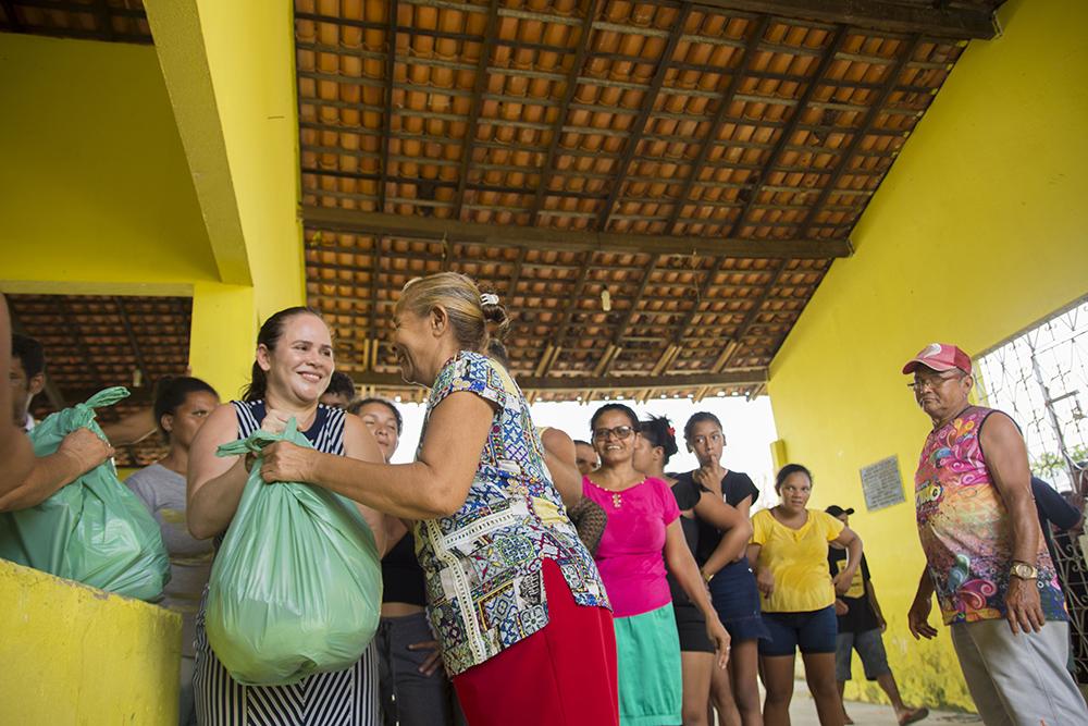 Milhares de cestas básicas foram distribuídas às famílias maracaçumeenses