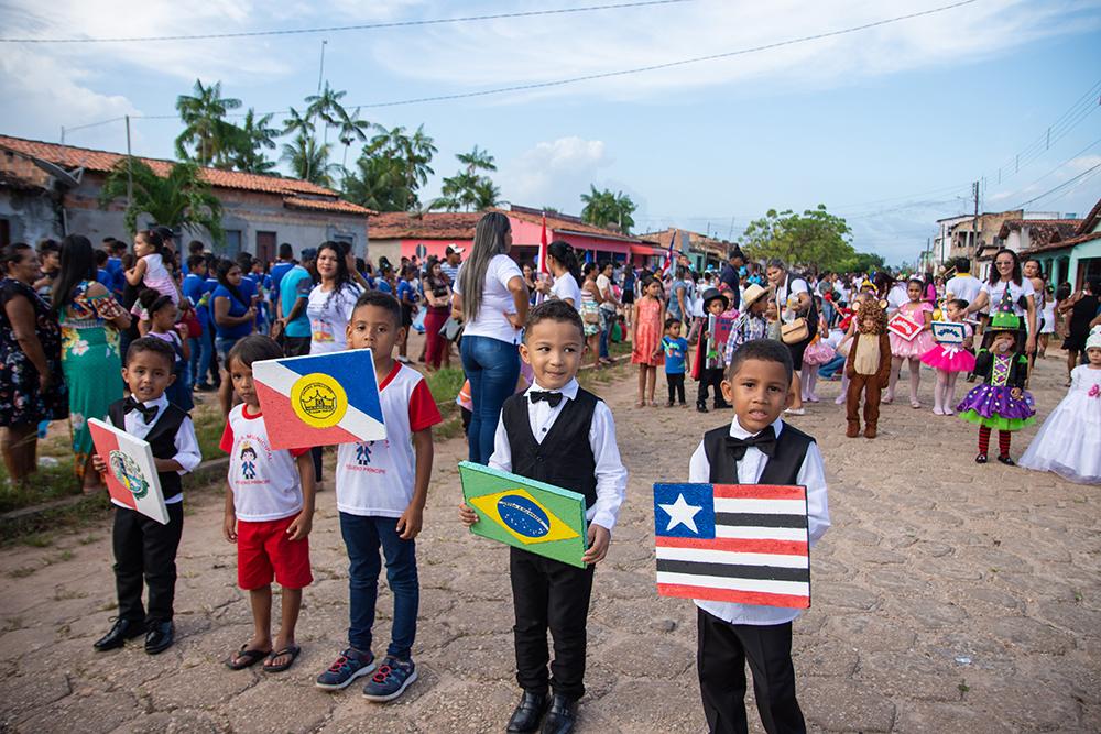 Maracaçumé encerrou a comemoração à Independência do Brasil com um Desfile Cívico extraordinário