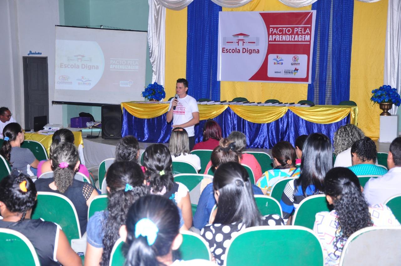 Lançamento do Pacto pela Aprendizagem mobiliza gestores e coordenadores nunesfreirenses