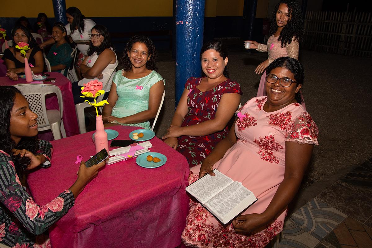 Chá das Amigas reuniu mulheres adventistas do Bairro Beira Rio