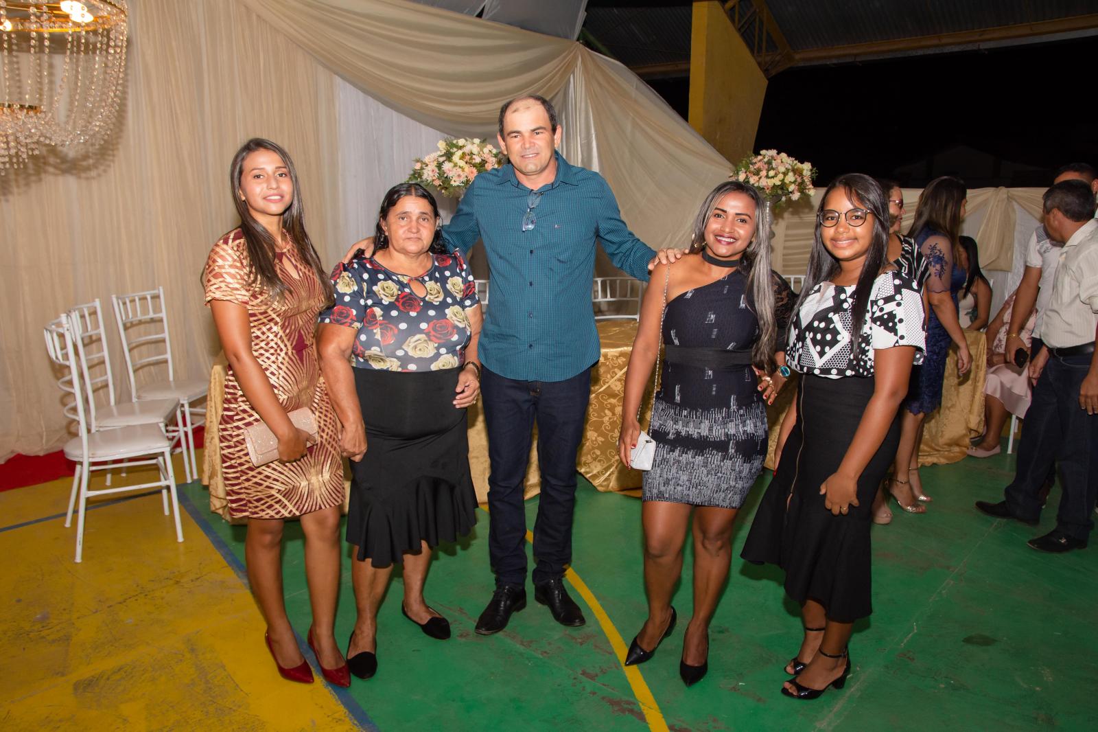 Professores maracaçumeenses comemoram com um maravilhoso coquetel