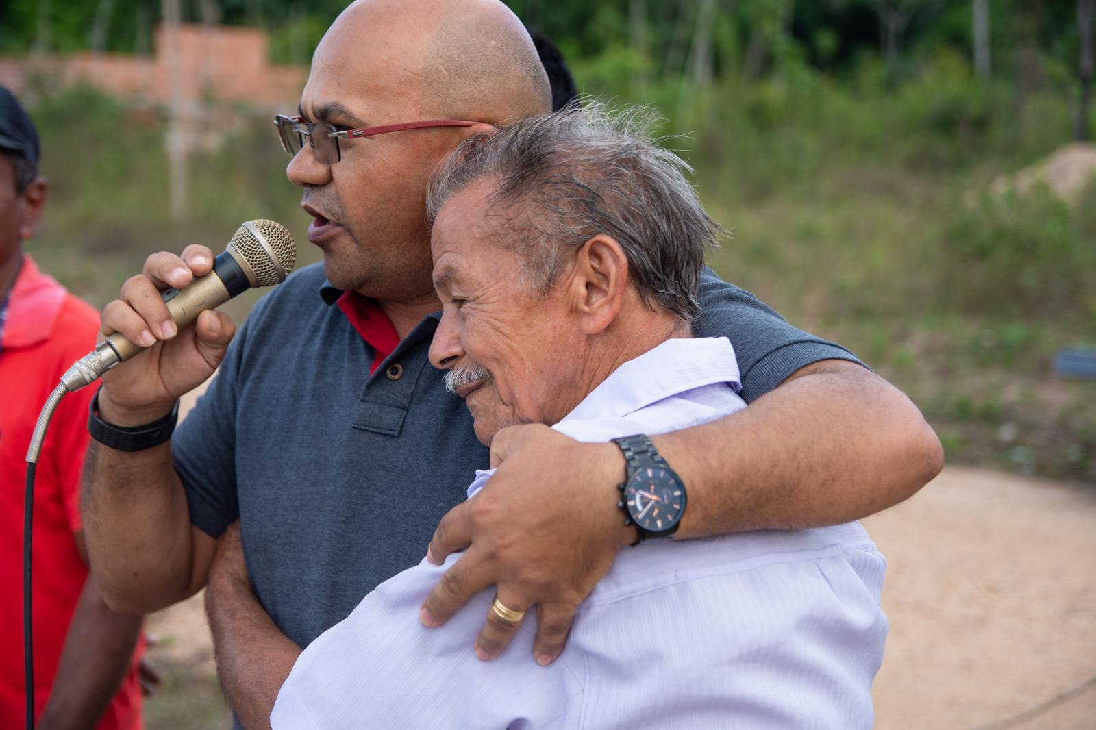 Vila Fé em Deus em festa