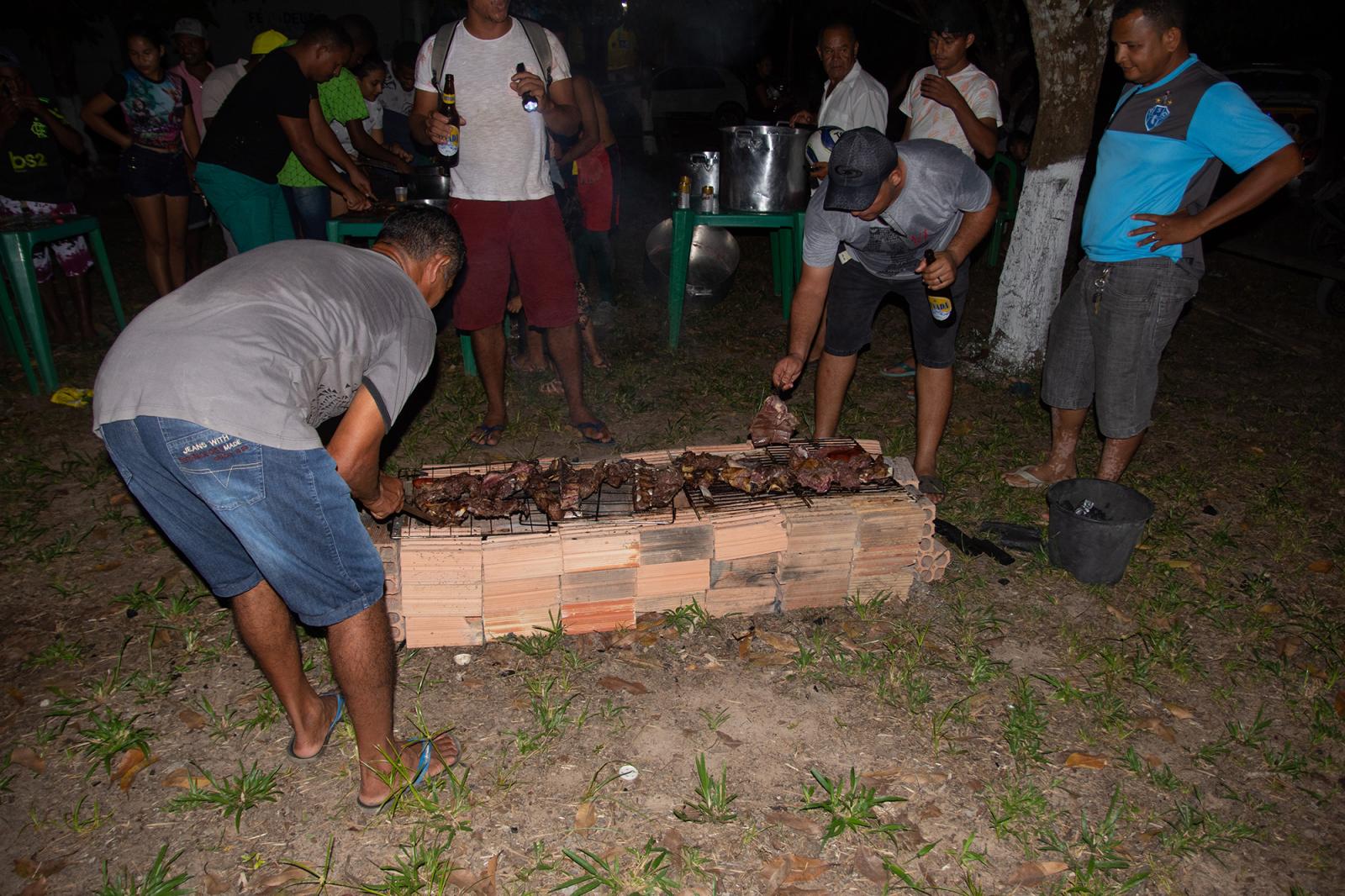 Vila Fé em Deus em festa