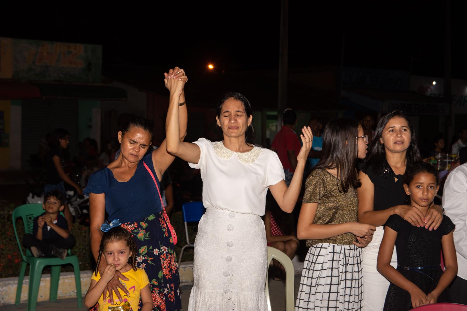 Ney Passinho prestigiou a última noite do Celebrai em Centro Novo do Maranhão