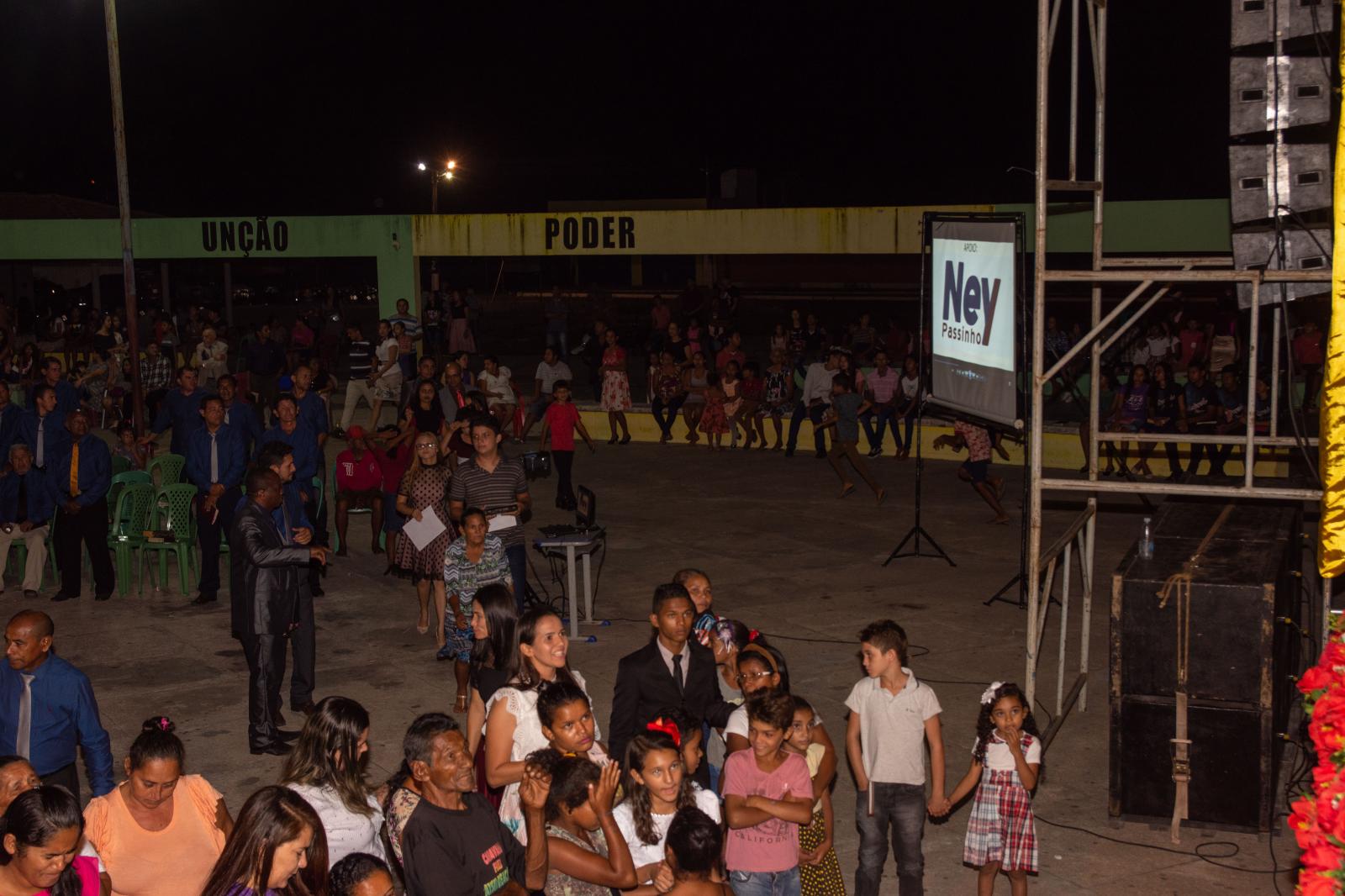 Ney Passinho prestigiou a última noite do Celebrai em Centro Novo do Maranhão