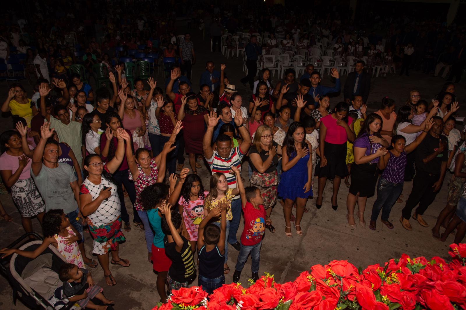 Ney Passinho prestigiou a última noite do Celebrai em Centro Novo do Maranhão