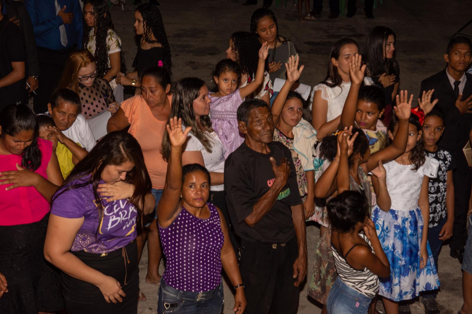 Ney Passinho prestigiou a última noite do Celebrai em Centro Novo do Maranhão