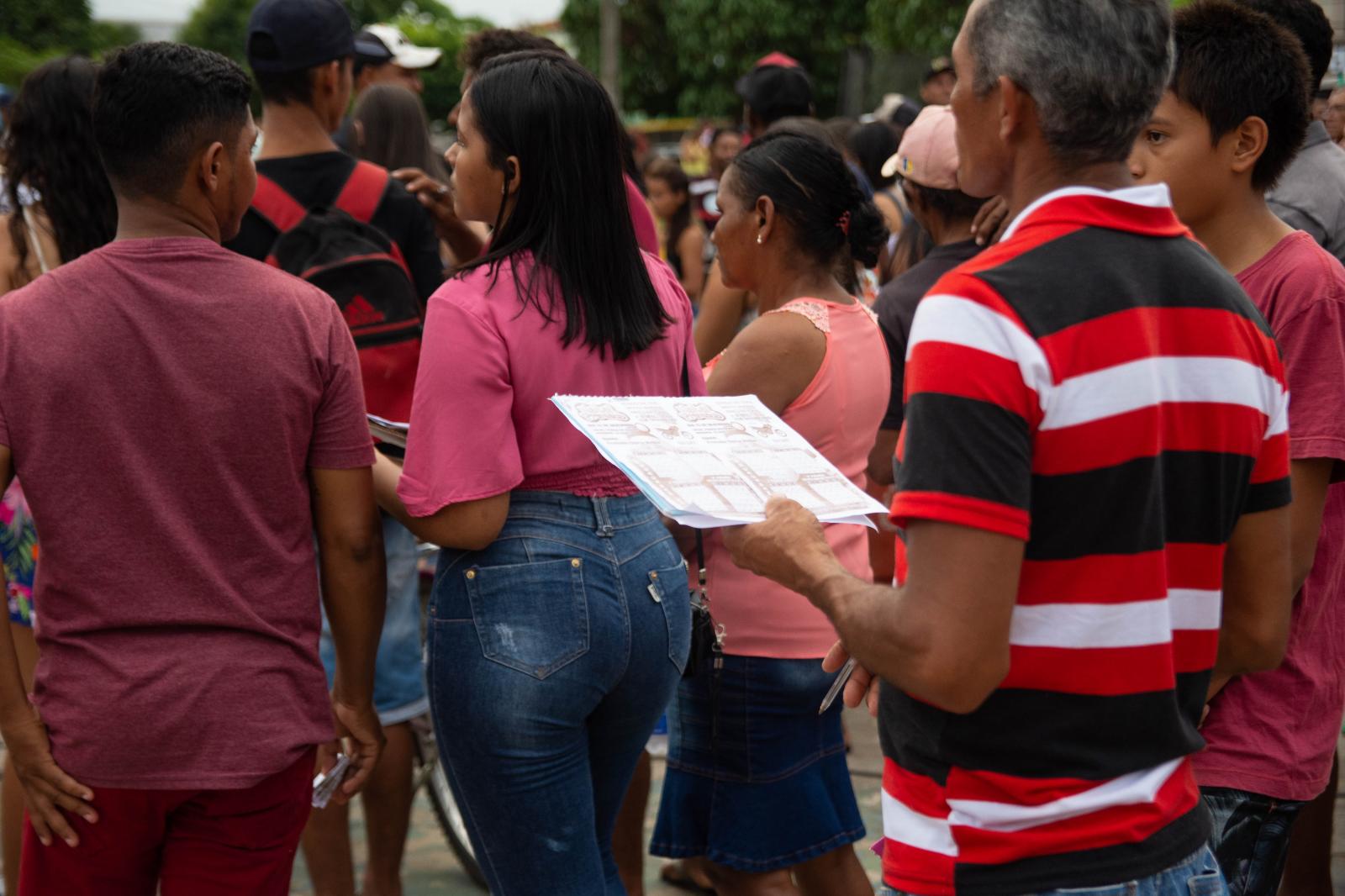 O Natal Premiado foi um sucesso e levou uma multidão para a Praça do Povão