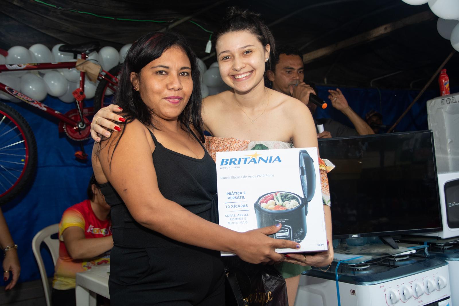 Show de Prêmios do Grupo Lemos fecha o ano trazendo alegria para os clientes