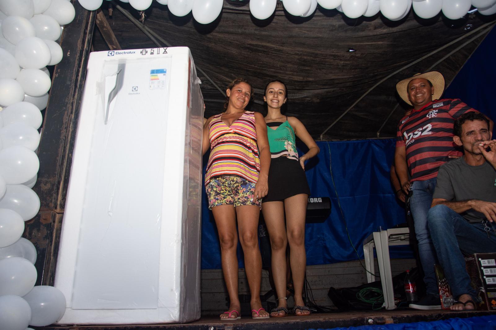 Show de Prêmios do Grupo Lemos fecha o ano trazendo alegria para os clientes