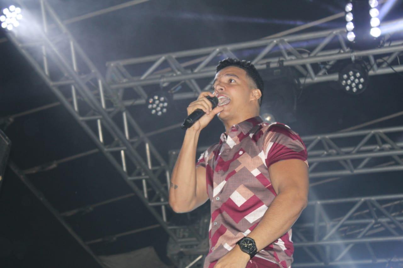 Show do Wally abriu o Carnaval de Maracaçumé