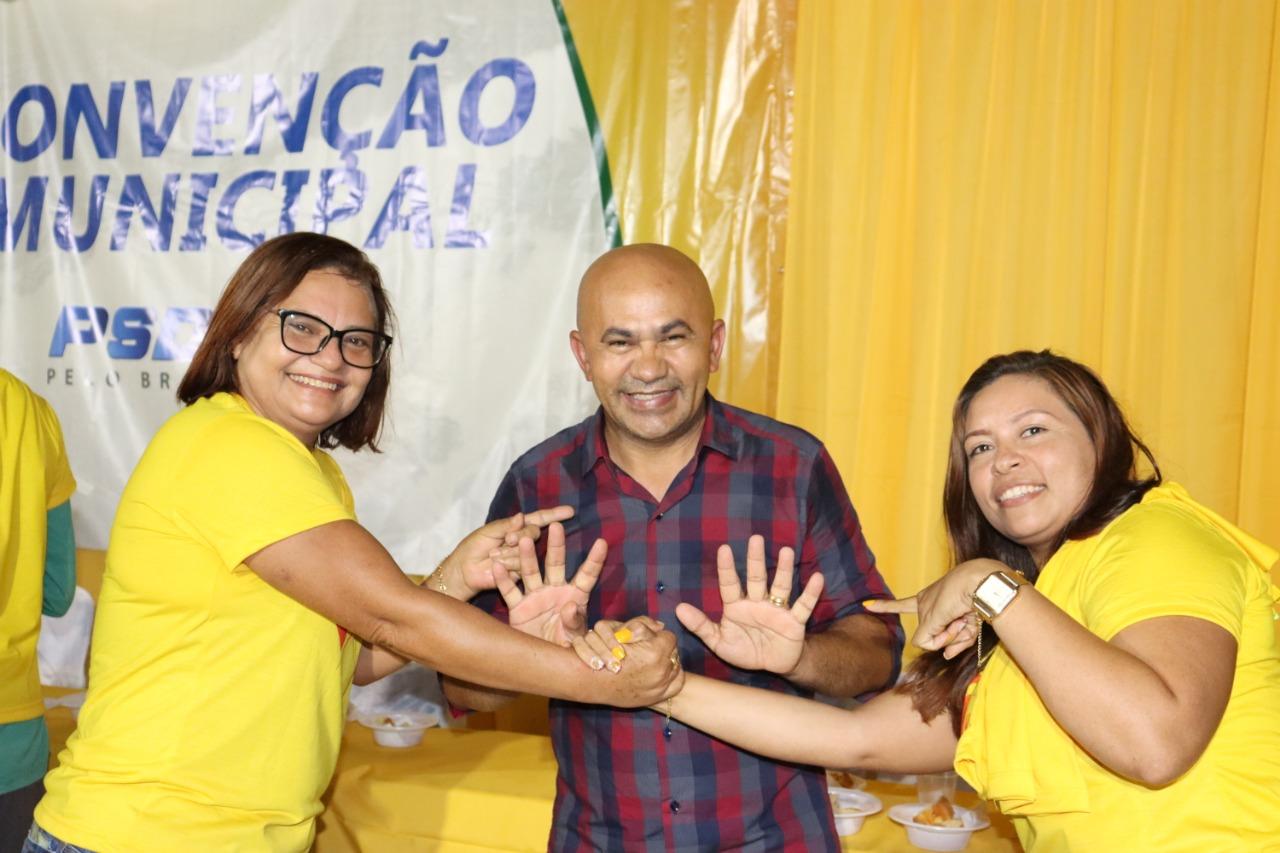 Convenção do PSDB e partidos aliados homologa candidatura de Antonio Batista e Adielzinho