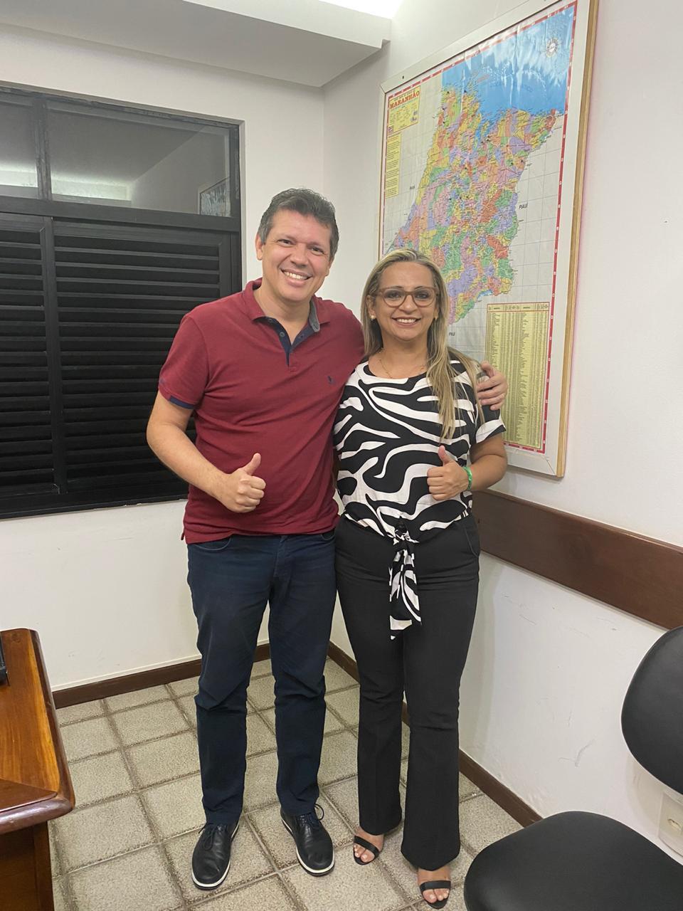 Raiana Kleia mantém diálogo com deputado federal João Marcelo