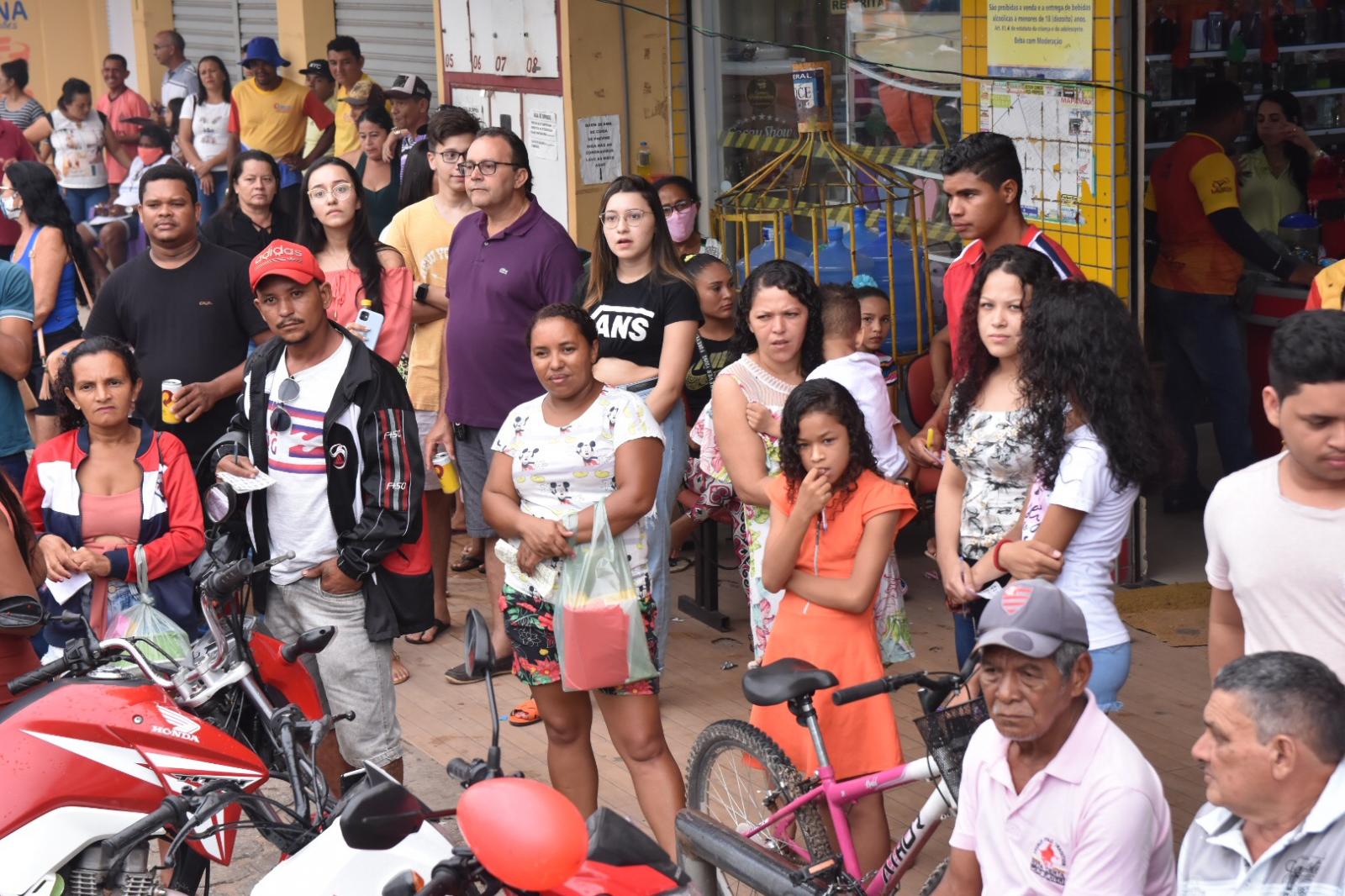 O show de prêmios do Grupo Lemos mais uma vez marcou a chegada do Ano Novo