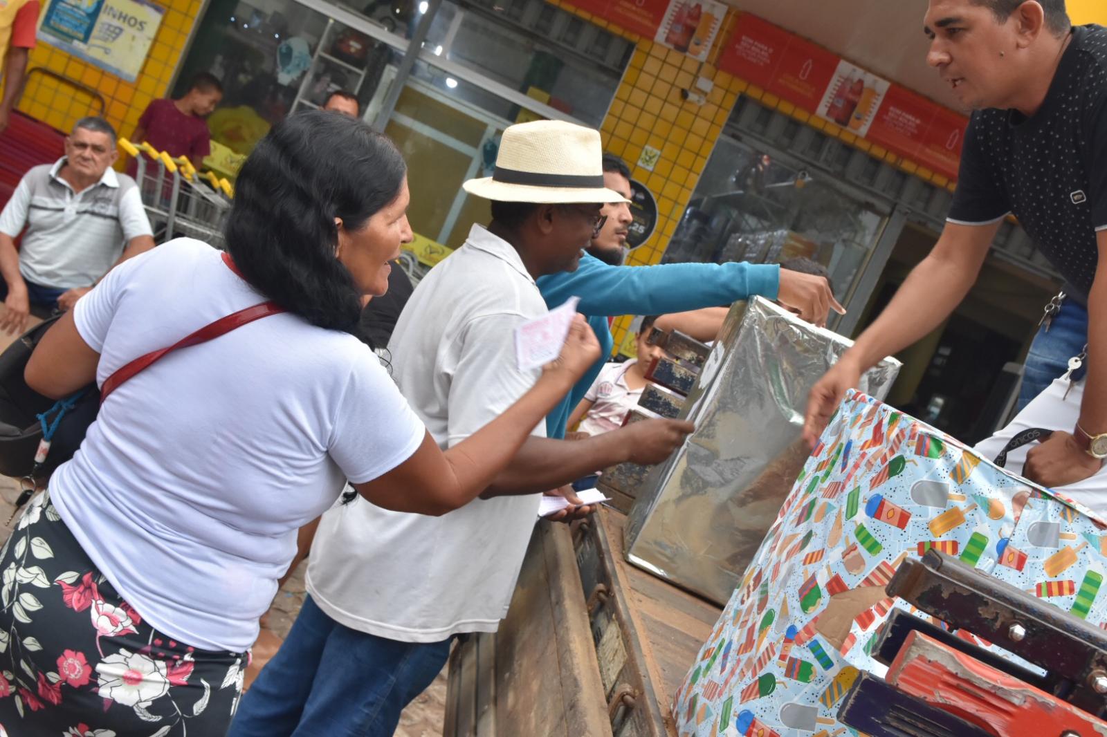 O show de prêmios do Grupo Lemos mais uma vez marcou a chegada do Ano Novo