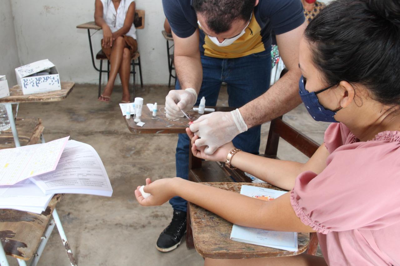 Prefeitura realiza ação de saúde para moradores do povoado C.R Almeida e áreas próximas