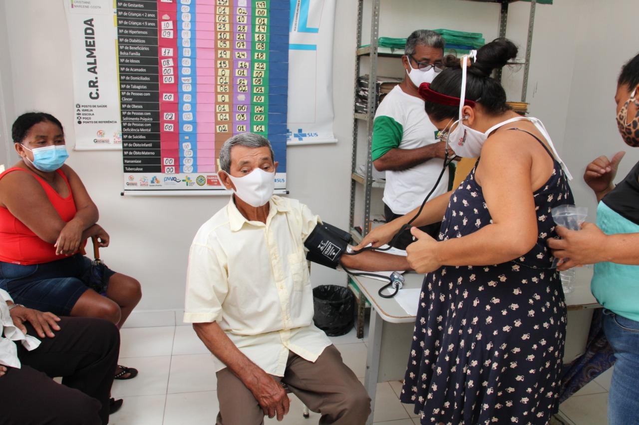 Prefeitura realiza ação de saúde para moradores do povoado C.R Almeida e áreas próximas