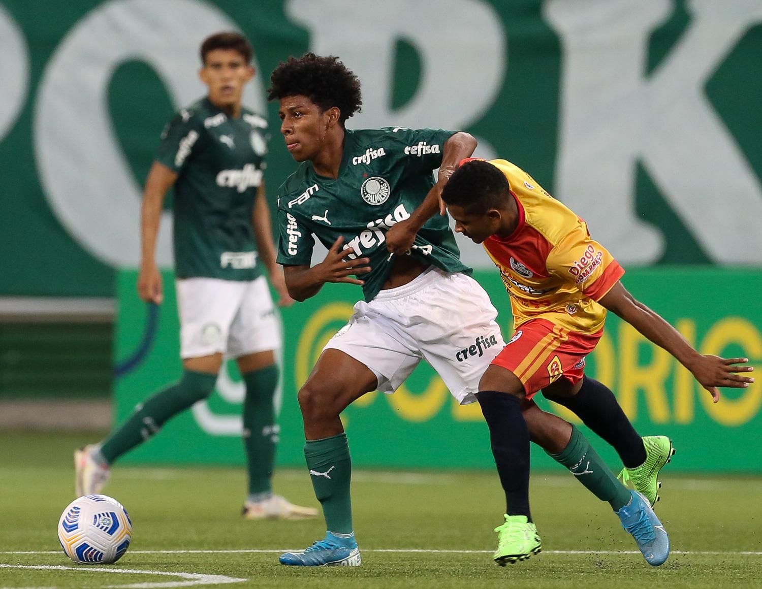 Orgulho para Presidente Médici, seleção perdeu para o Palmeiras, mas mudou a história do esporte municipal