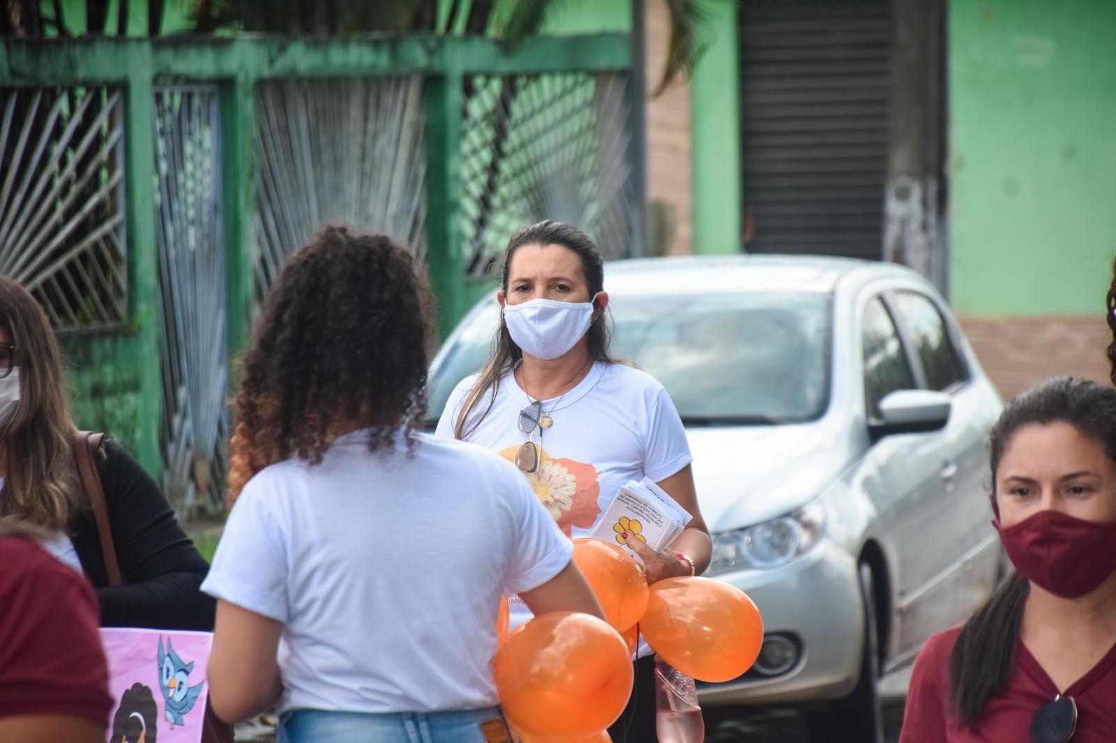 SEMAS de Centro Novo promove caminhada alusiva ao Dia de Combate ao Abuso e Exploração Sexual de Crianças e Adolescentes