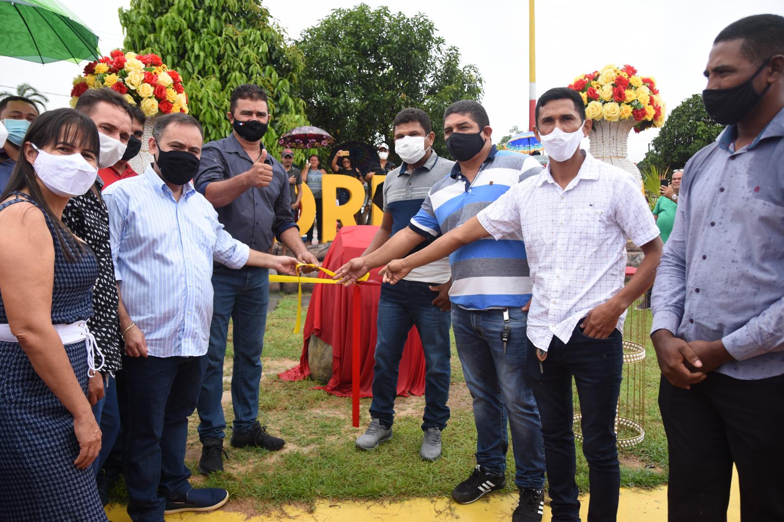 Antonio Filho inaugura a primeira praça pública de Sodrelândia