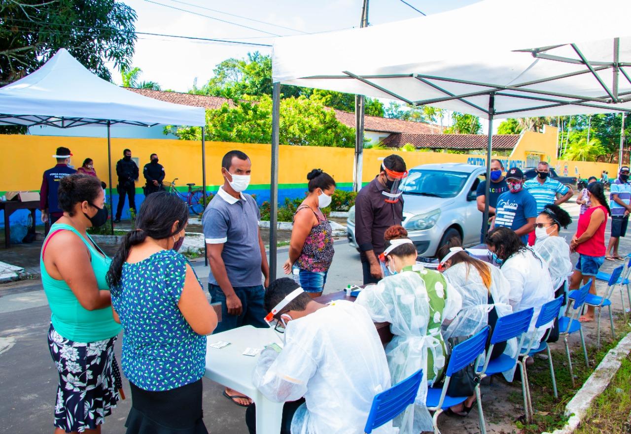 SEMUS de Centro Novo promove Drive Thru e amplia número de vacinados contra a Covid-19