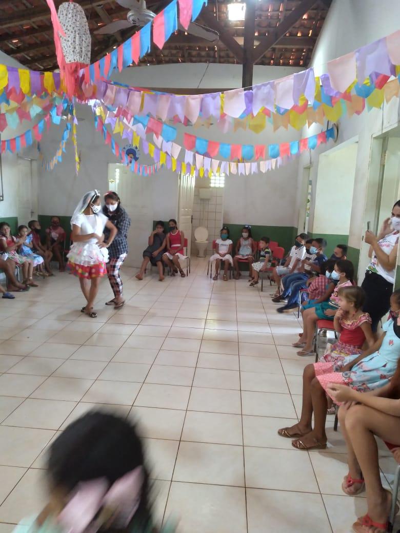 Escola Municipal Rui Barbosa realiza culminância do Projeto Festas Juninas