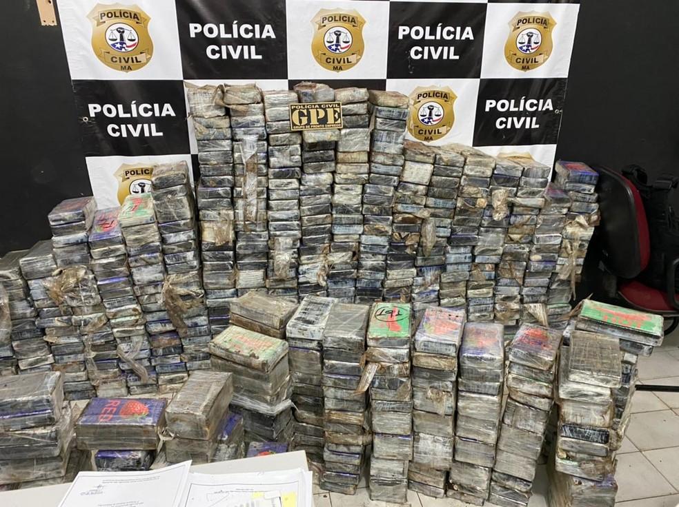 Polícia Civil apreende mais de meia tonelada de cocaína no terminal do Cujupe