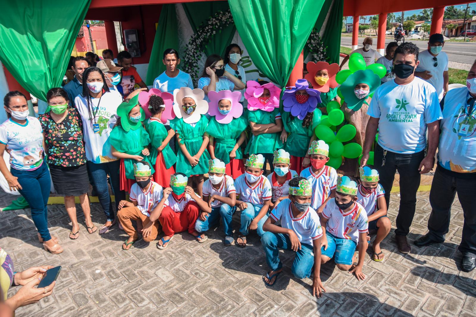 Plante uma esperança! Junco do Maranhão celebrou o Dia da Árvore com plantio de mudas e entrega dos cartões do Agente Jovem Ambiental