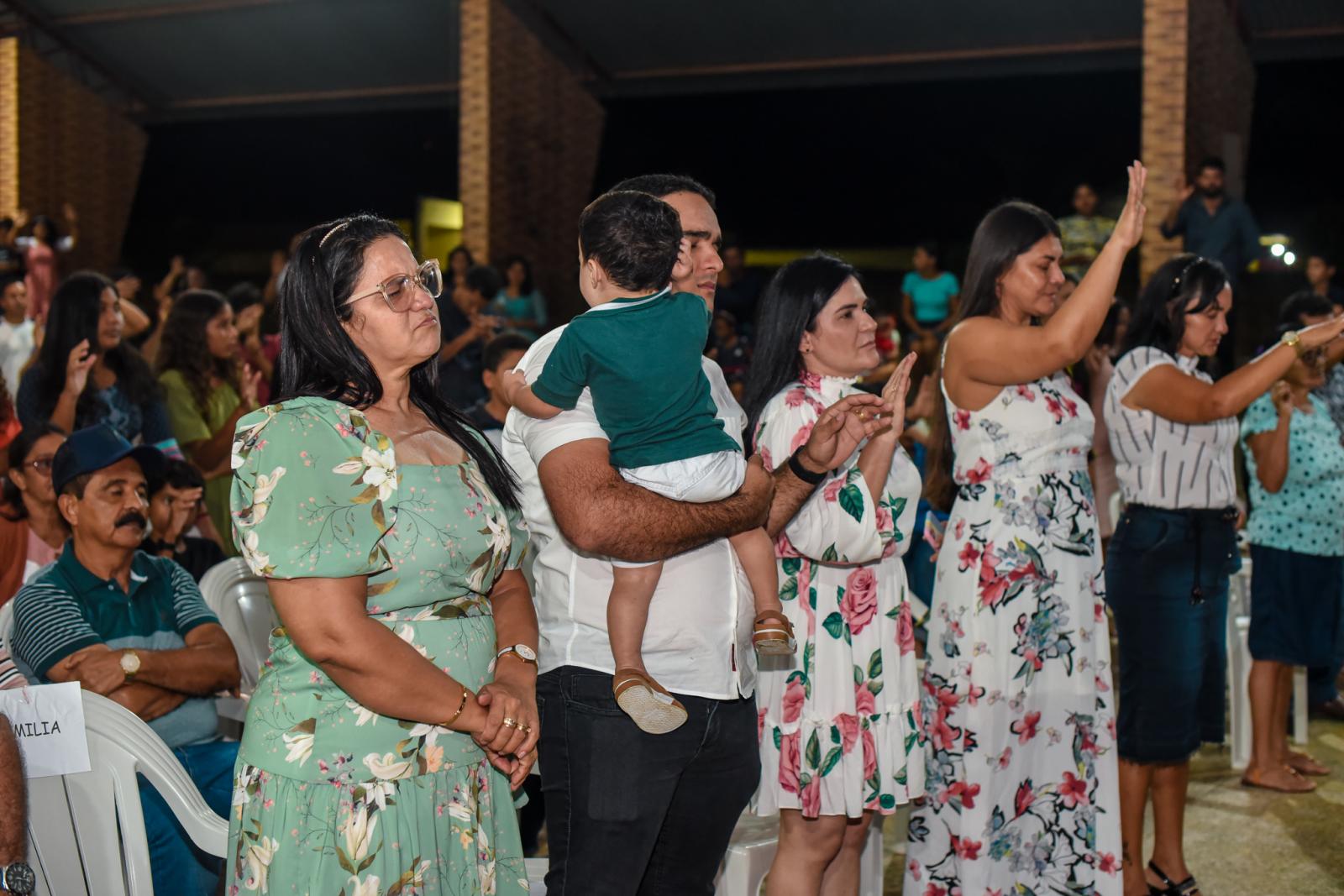 Nazaré promove culto de Ação de Graças  com apresentaçãodo cantor Gerson Ruffino