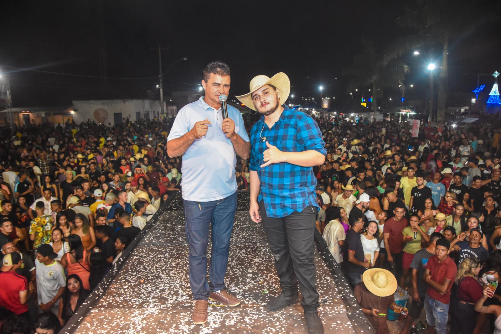 Junco do Maranhão comemorou 27 anos de Emancipação Política com inaugurações e show em Praça Pública