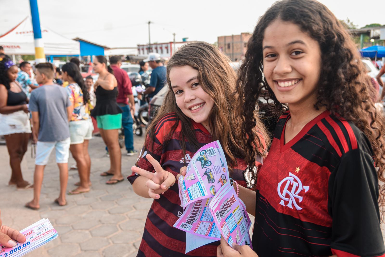 Festival de Prêmios de Maracaçumé reúne multidão em Praça Pública