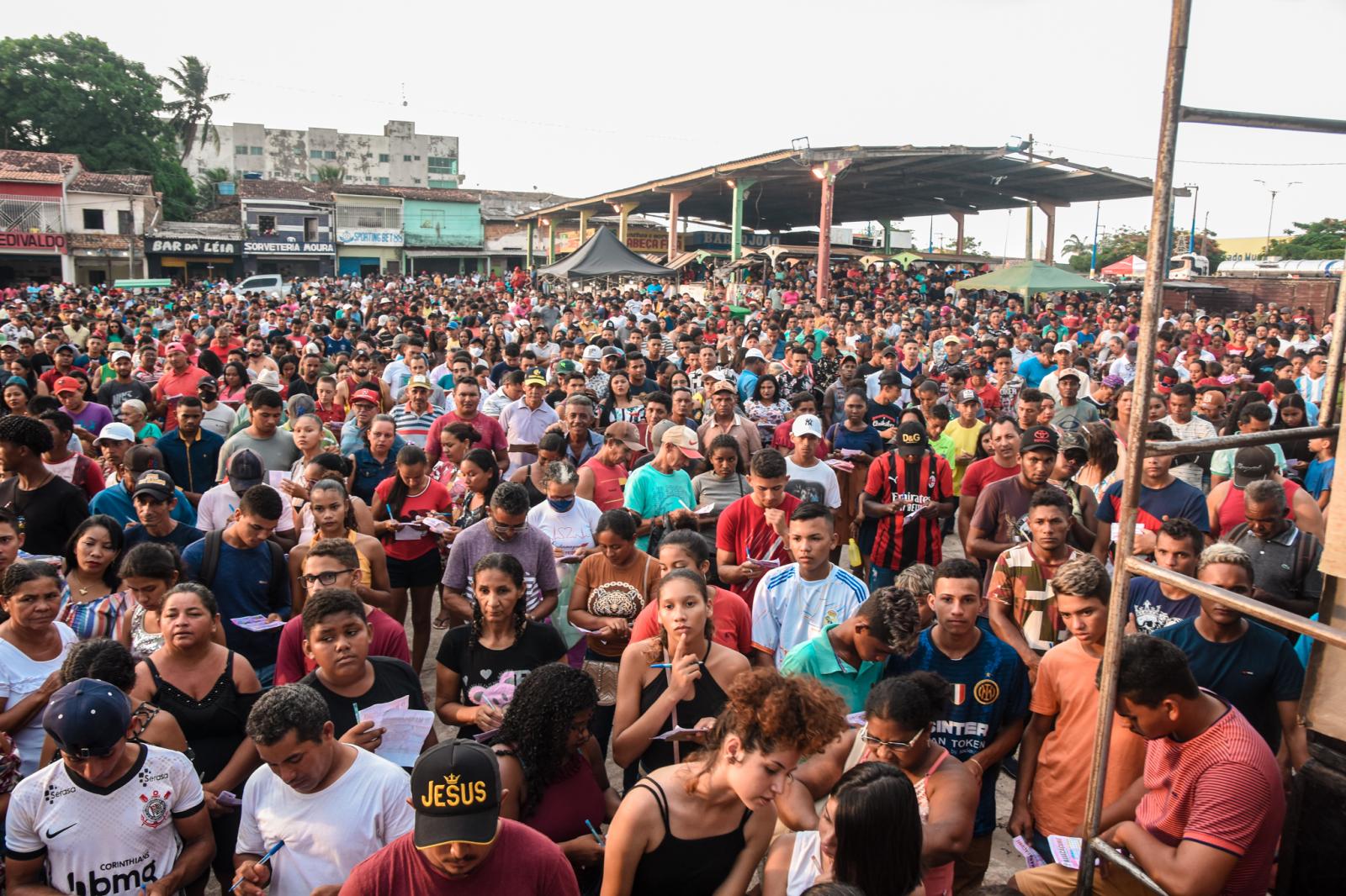 Festival de Prêmios de Maracaçumé reúne multidão em Praça Pública