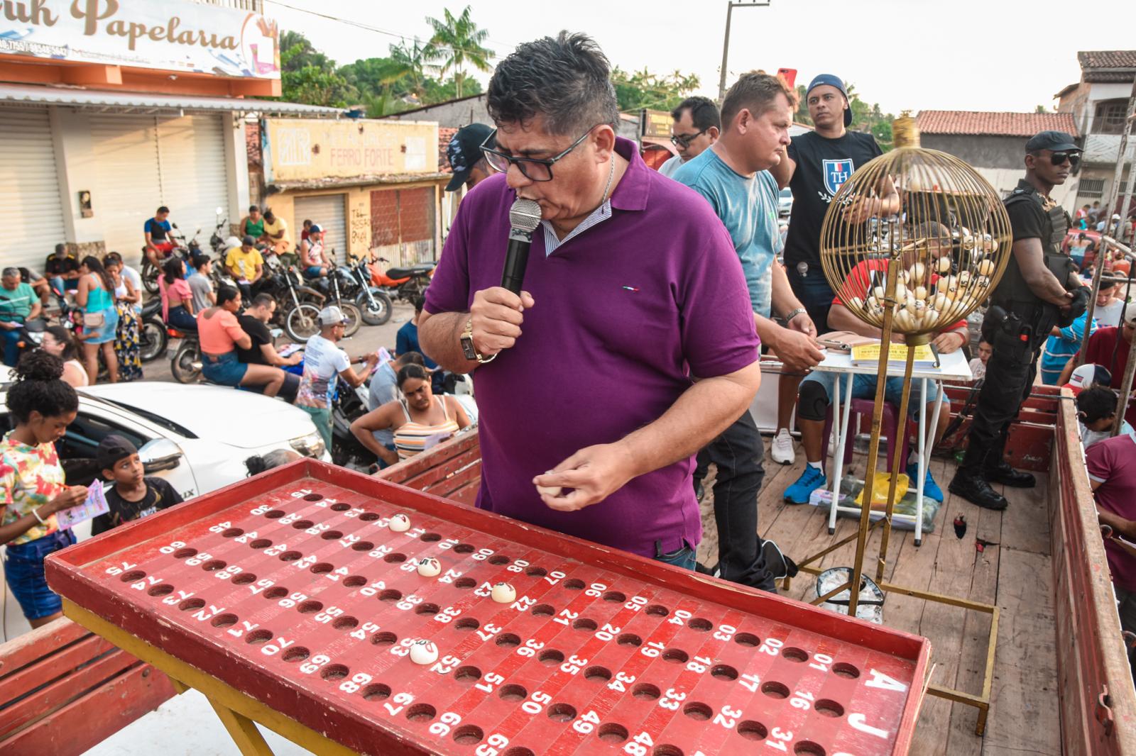 Festival de Prêmios de Maracaçumé reúne multidão em Praça Pública