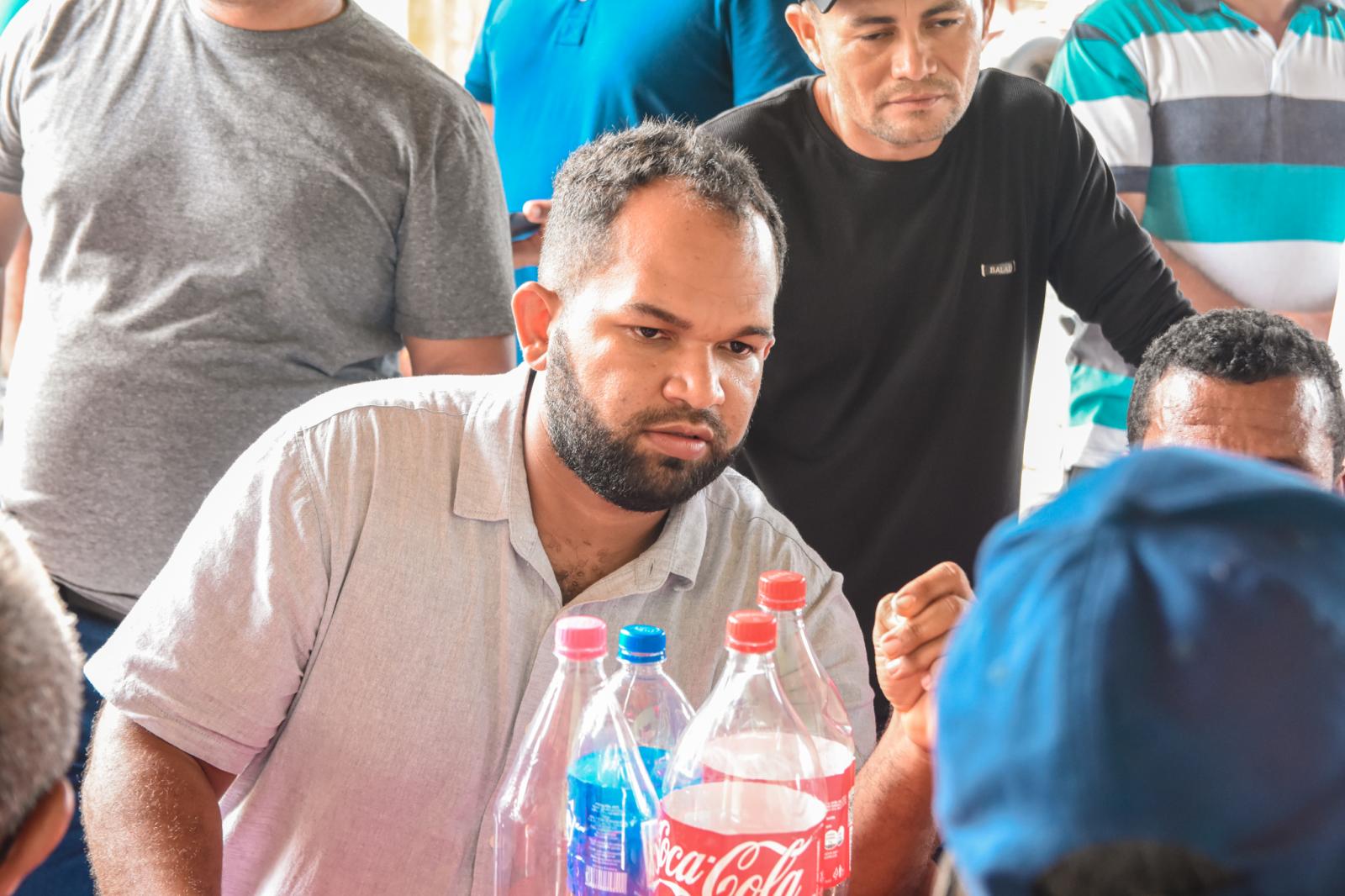 Lahesio Bonfim visita Maracaçumé para dialogar com lideranças