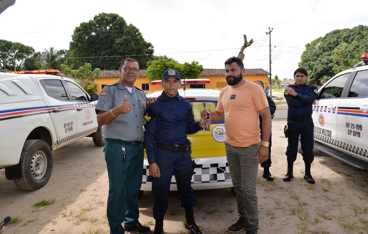 Prefeito Junior Garimpeiro entrega viatura 0 km para Guarda Municipal