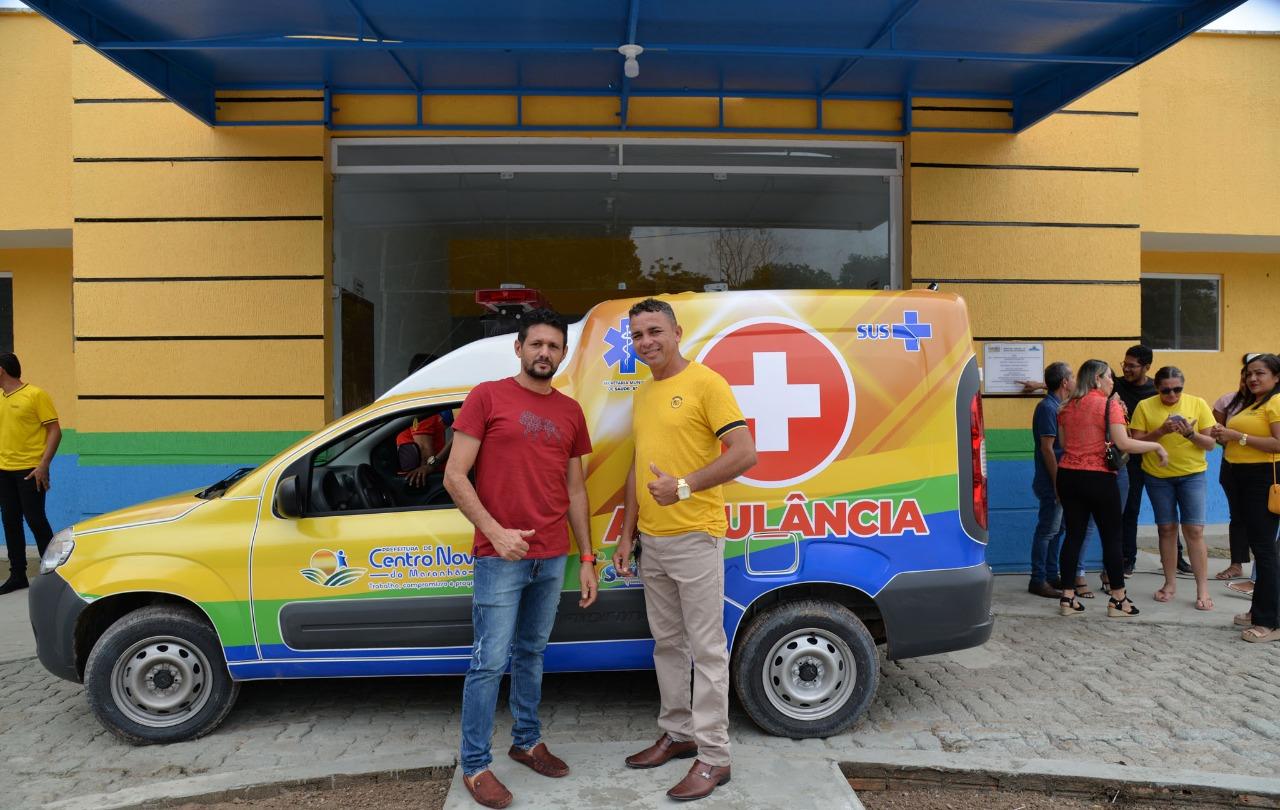 Prefeito Junior Garimpeiro entrega ambulância e inaugura escola em um fim de semana de sonhos realizados