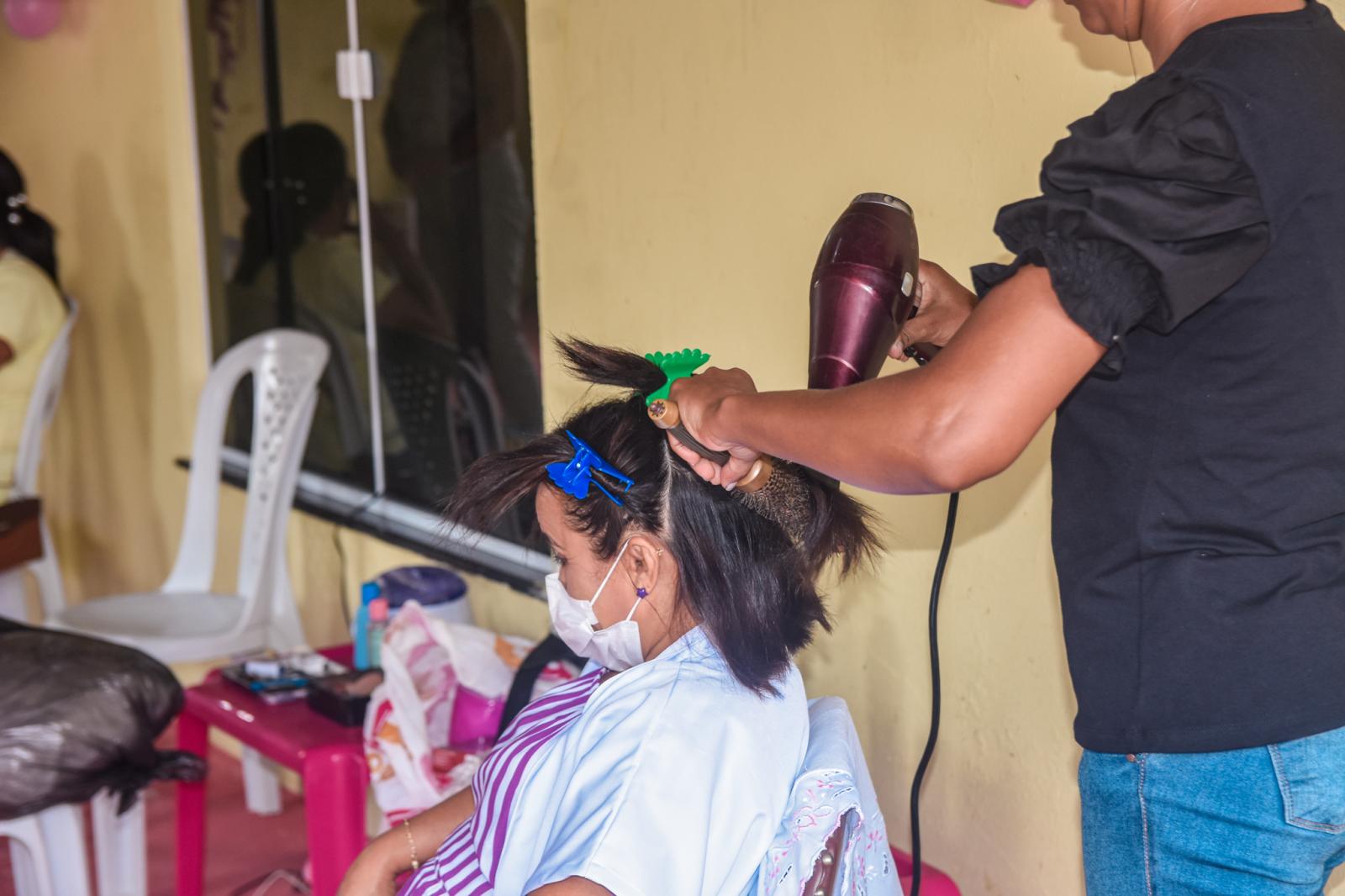 Mister Maranhão promove ação social em Junco, sua cidade natal