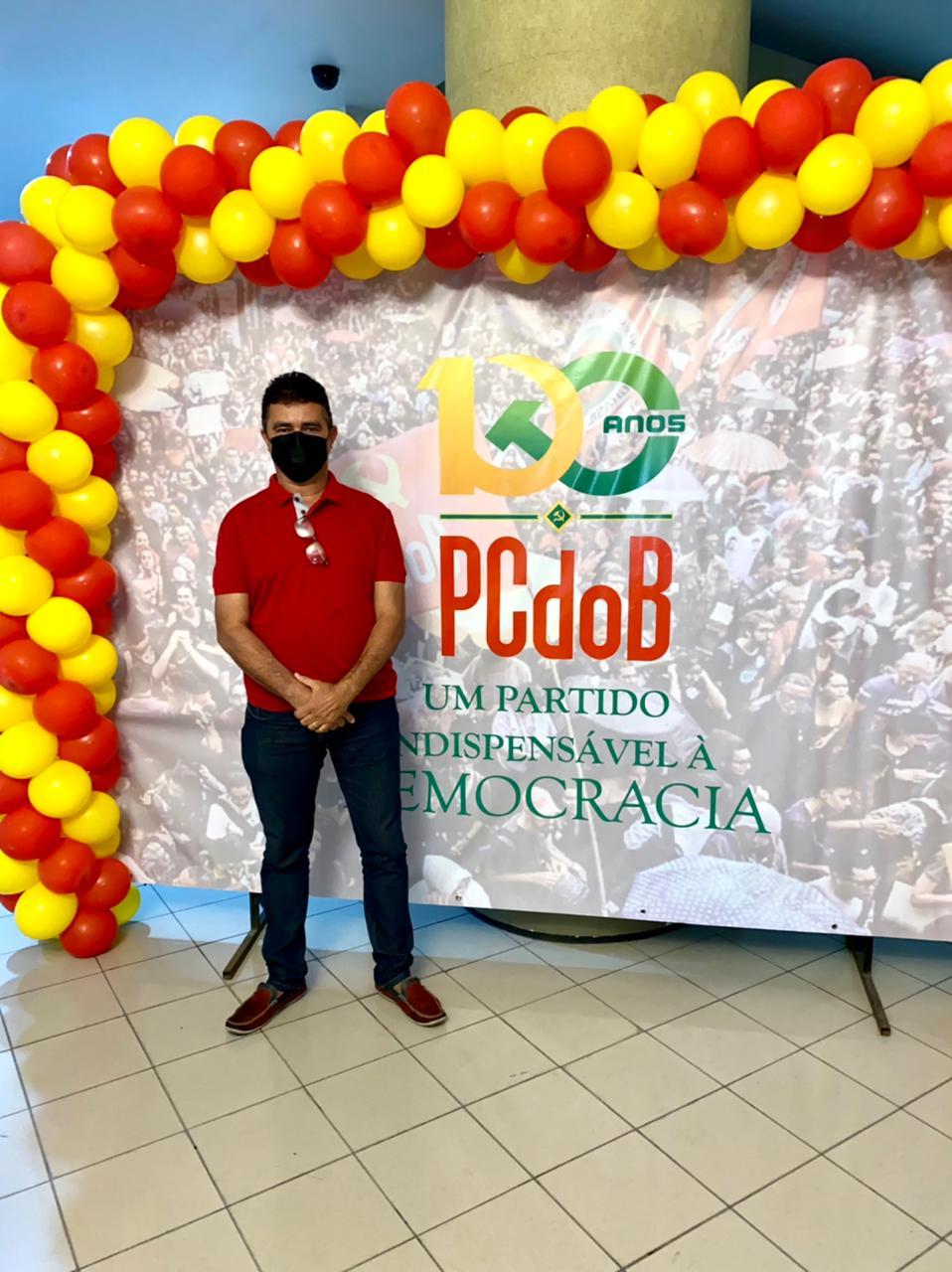 Prefeito de Junco do Maranhão participa do aniversário de 100 anos do PCdoB