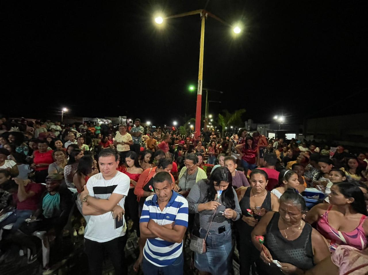 Antonio Filho mais uma vez realiza uma grande festa para comemorar o Dia das Mães