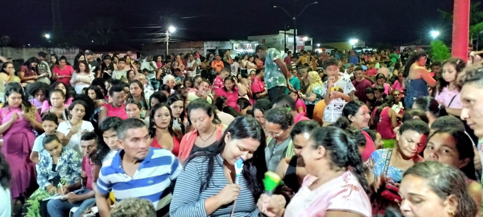 Antonio Filho mais uma vez realiza uma grande festa para comemorar o Dia das Mães