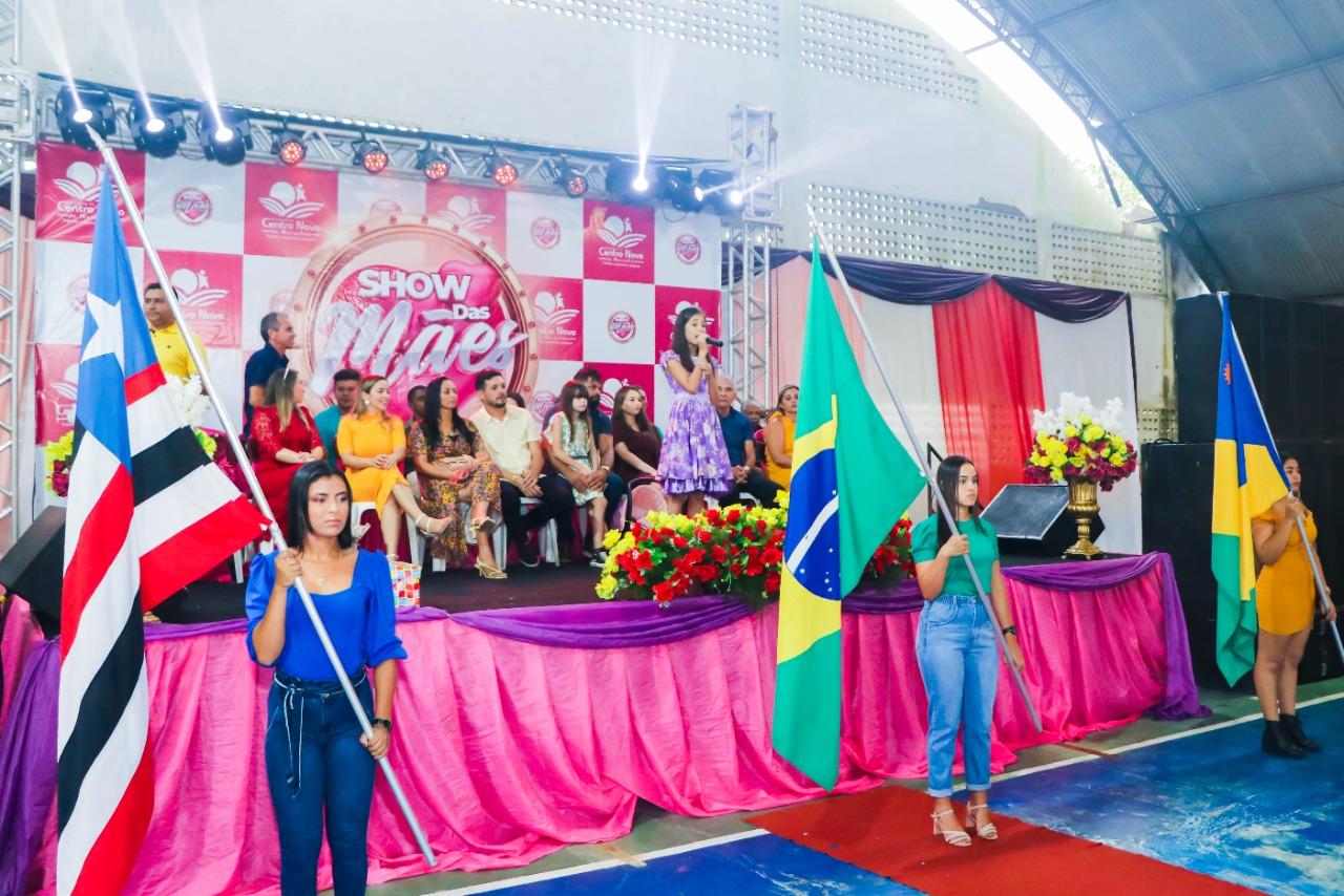 Show das Mães trouxe prêmios, homenagens e carinho na comemoração ao Dia das Mães em Centro Novo