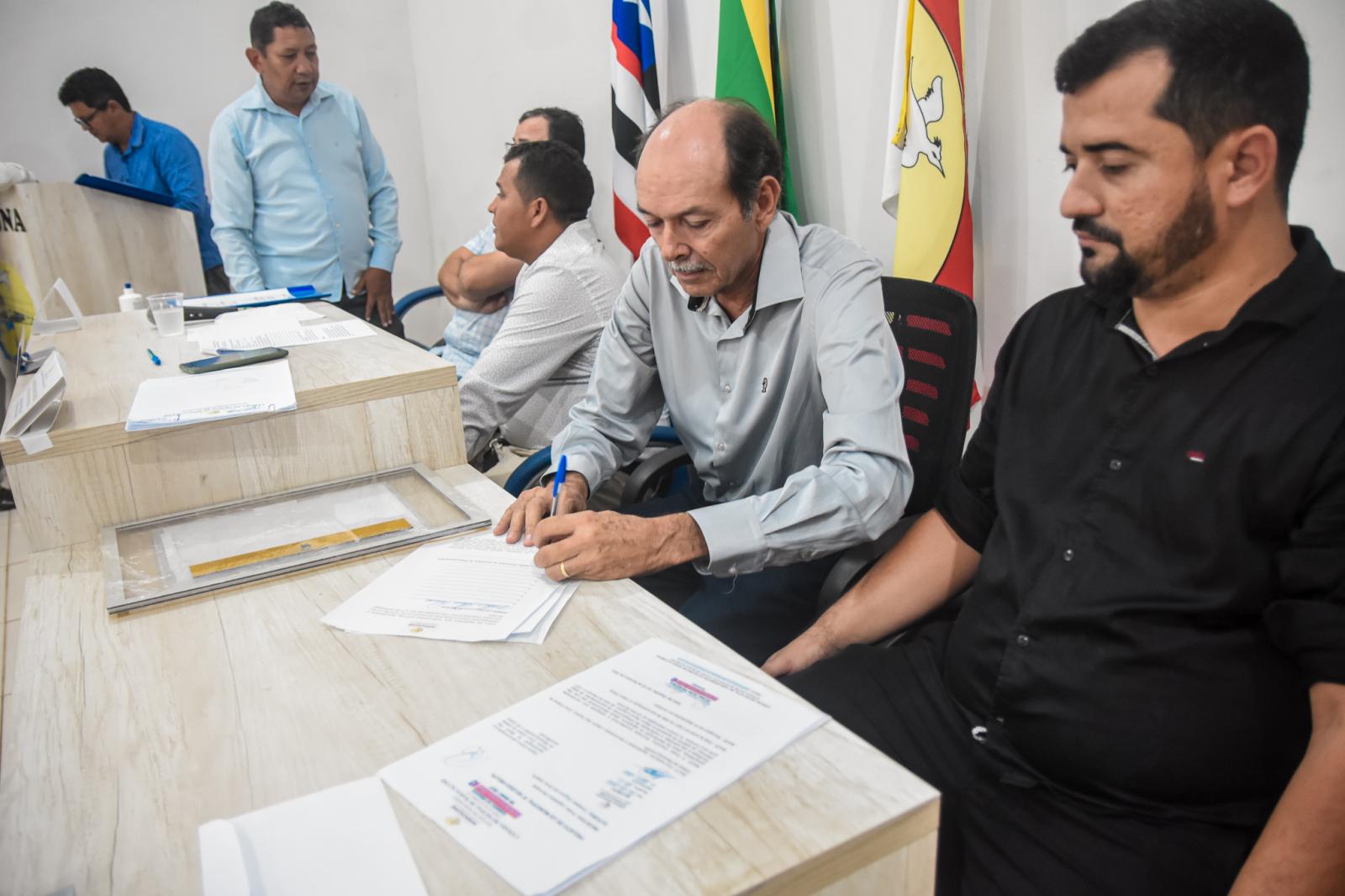 Dr. Zé Luis recebe Título Honorário de Cidadão Maracaçumeense